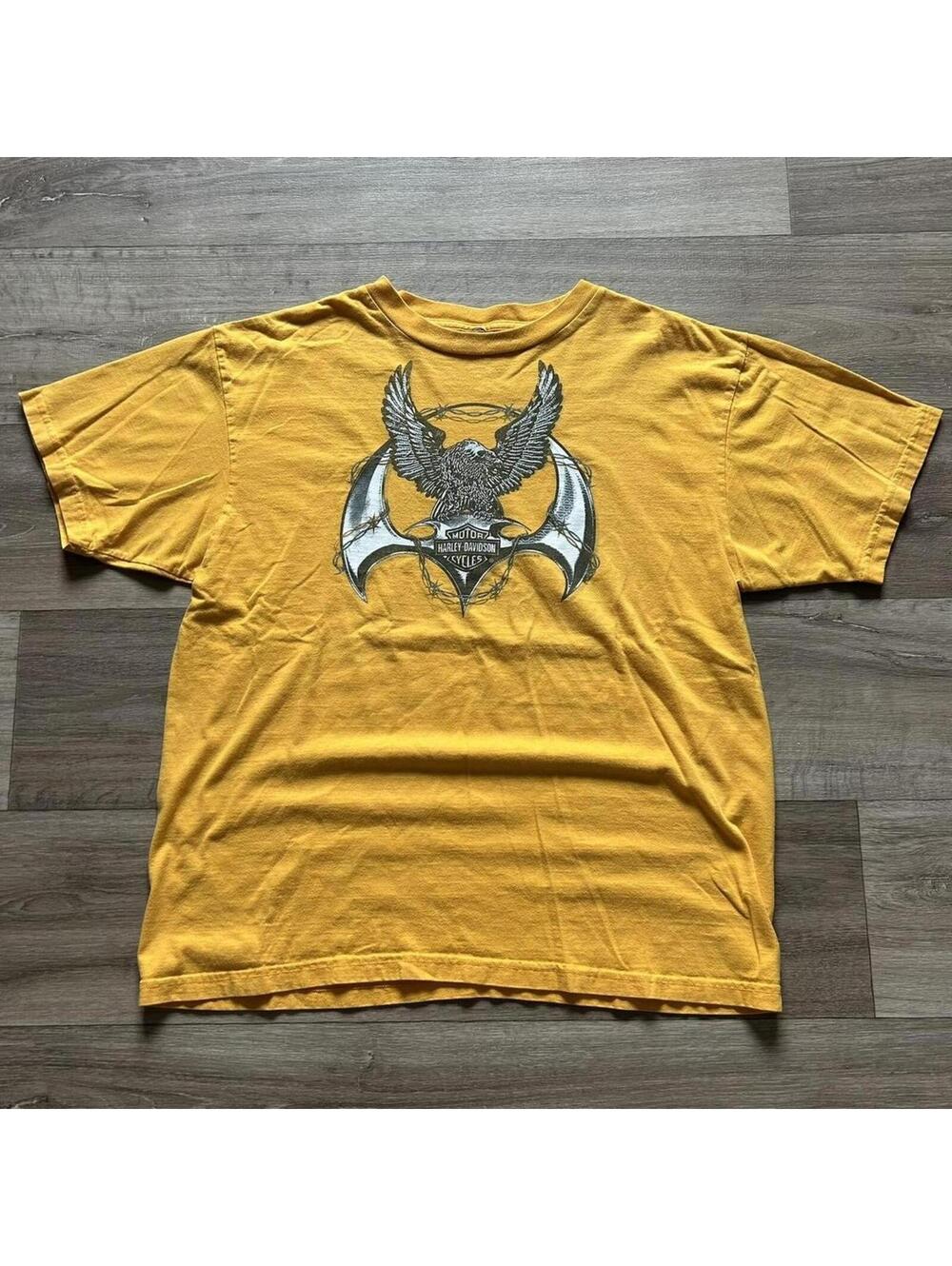 Vintage y2k Harley Davidson yellow t-shirt with eagle design